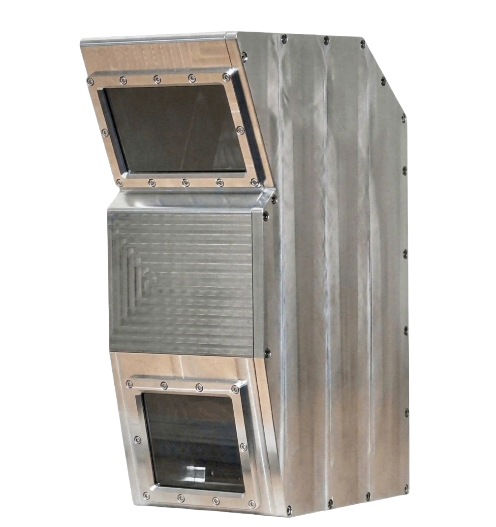 Boîtier en aluminium fraisé CNC avec deux hublots vissés.